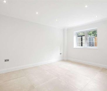 High Cross, Aldenham, Watford, Hertfordshire, WD25 - Photo 6