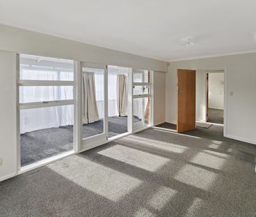 Hutt Central Living - Photo 3