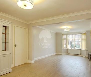 4 bedroom semi-detached house to rent - Photo 4