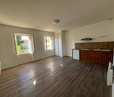 Location Appartement 2 pièces 33m² - Photo 4