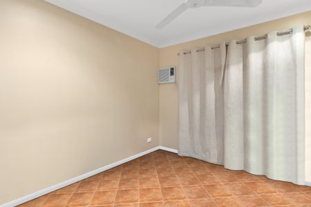 LOW MAINTENANCE, MODERN & AFFORDABLE - Photo 3