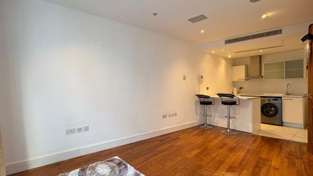 2 bedroom flat to rent - Photo 3
