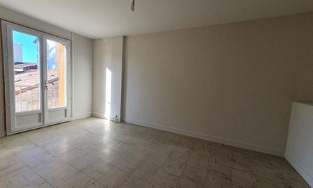 Location Maison 2 pièces LIMOGES (87000) - Photo 2