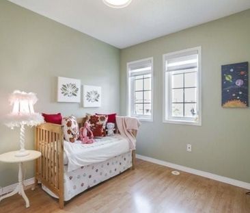 For Lease - 10 LODGEWAY Drive, Vaughan, Ontario - Photo 3