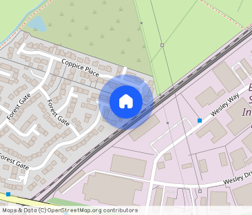 3 Bedroom House - Terraced - Photo 1