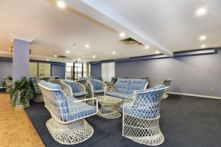 For Lease - 1500 Riverside Drive Unit# 303, Alta Vista and Area, Ontario - Photo 5