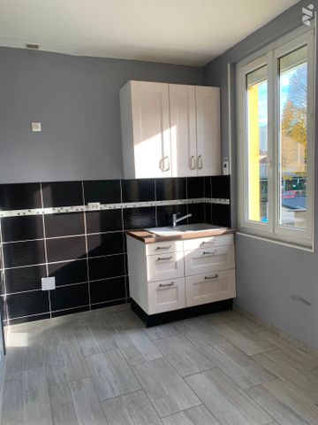 Maison de ville jumelée des 2 côtés avec jardin - Photo 4