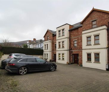 8 Cavehill Mews, - Photo 1