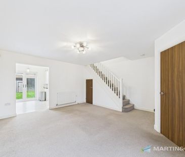 3 bedroom link detached house to rent - Photo 1