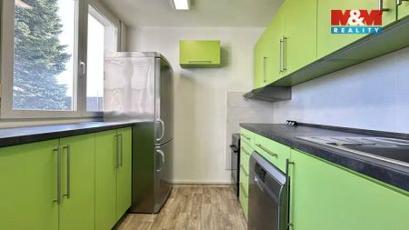 Pronájem bytu 2+1 v Mladé Boleslavi, ul. náměstí Republiky - Фото 2