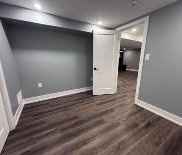 For Lease - 185 Bonaventure Drive Unit# 2, Hamilton, Ontario - Photo 1
