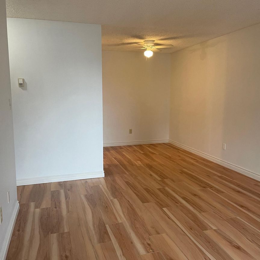 #214 2624 Mill Woods Road East - Photo 1