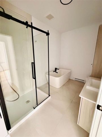 Appartement à louer - Bois-des-Filion - Photo 2