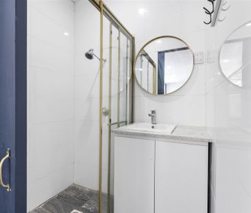 Spacious & Stylish Full Brick Family Home in Prime Revesby Location - Photo 1