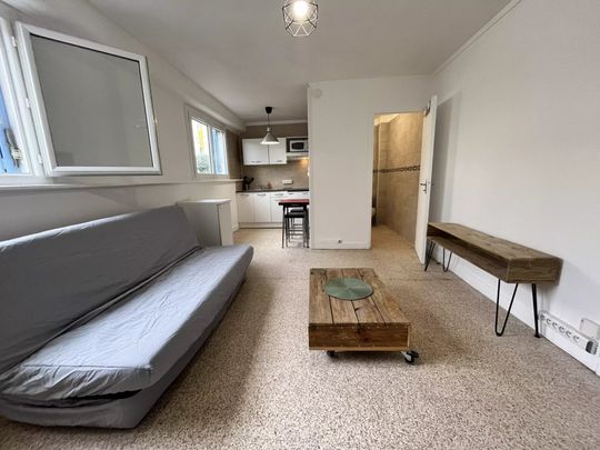 Location Appartement 1 pièce 24m² LA CIOTAT 13600 - Photo 1