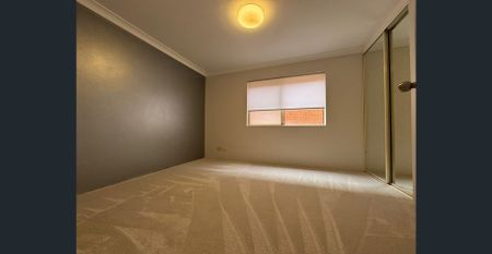 Two Bedroom Apartment - Photo 2