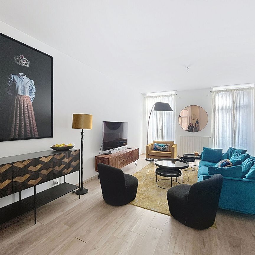 Appartement à louer - REIMS HYPER CENTRE -PROCHE CATHEDRALE - Photo 1