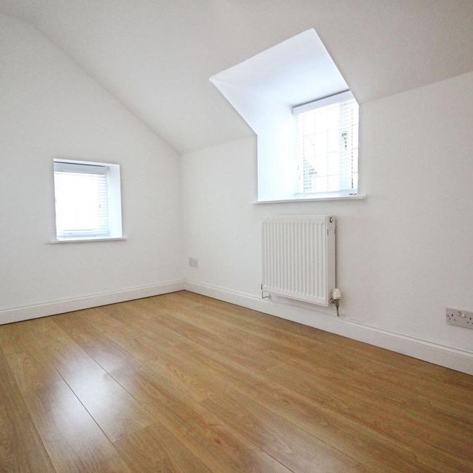 2 bedroom cottage to rent - Photo 1