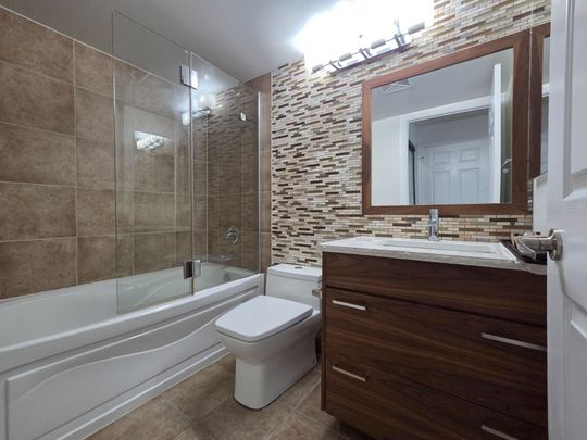 For Lease - 310 Burnhamthorpe Road Unit# 3303, Mississauga, Ontario - Photo 1