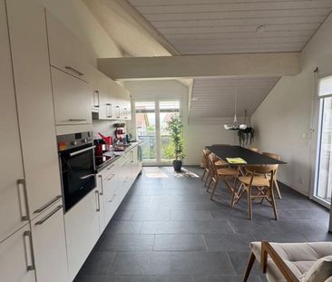 Magfnifique appartement mansardé de 3,5 pièces avec hauts plafonds,... - Foto 5