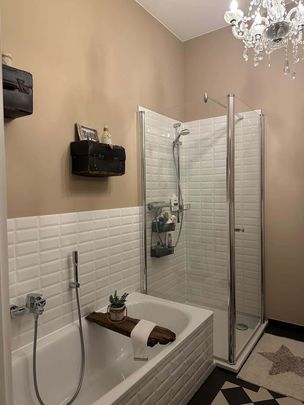 Traumhafte 3- Zimmer-Wohnung in ländlicher Parkanlage! - Photo 1