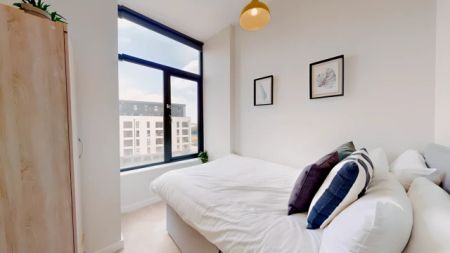 2 Bed 1 Bath - Photo 4