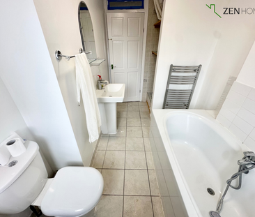 3 bedroom terraced house to rent - Photo 2