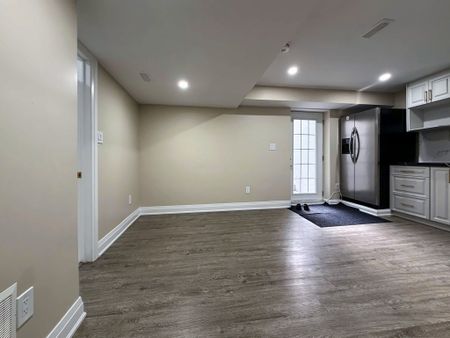 For Lease - 5896 Chorley Place Unit# Basement, Mississauga, Ontario - Photo 5