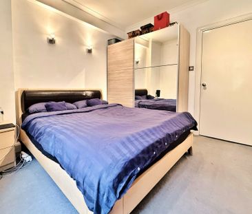 Latymer Court, Hammersmith Road, Hammersmith, London, W6 - Photo 4