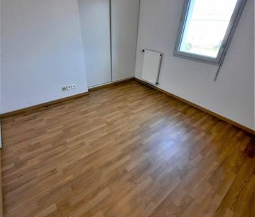 Location Appartement 2 pièces 39m² LAUNAGUET 31140 - Photo 3