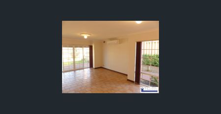 Immaculate 2 storey home - Photo 2