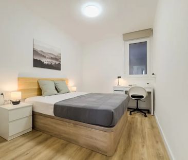 Avinguda Meridiana, Barcelona, Catalonia 08027 - Photo 3