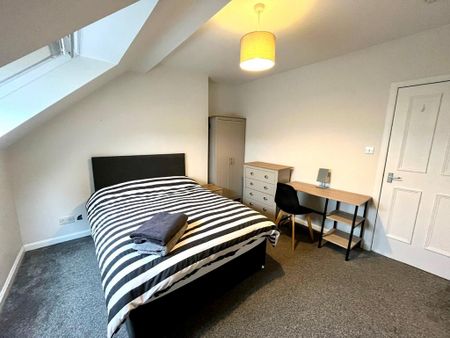 5 bedroom flat to rent - Photo 5