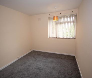 3 bedroom end of terrace house to rent - Photo 5