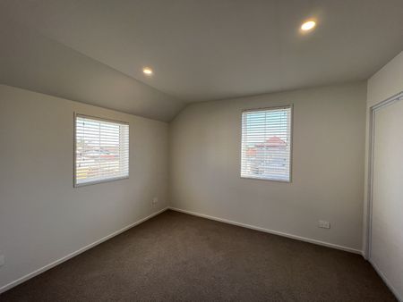 135 Nursery Road, Linwood - Photo 5