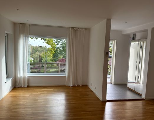 Slalomvägen, Saltsjöbaden - Photo 1