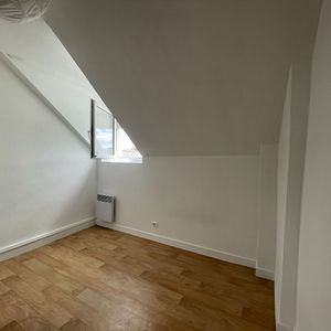 Location Appartement 2 pièces 25m² - Photo 2