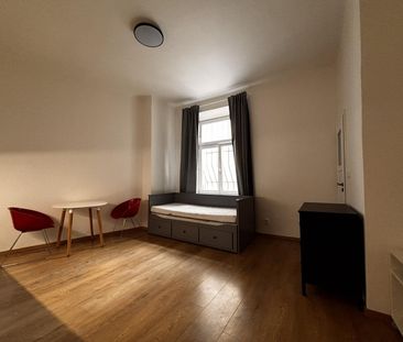 Pronájem bytu 1+kk 29 m² - Photo 1