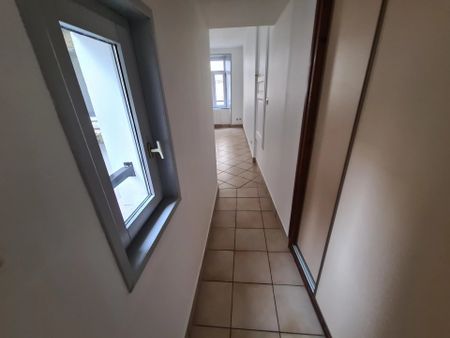 Location Appartement 2 pièces 47m² BOULOGNE SUR MER 62200 - Photo 4