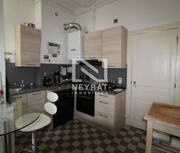 Location Appartement 4 pièces 149m² CHALON SUR SAONE 71100 - Photo 3