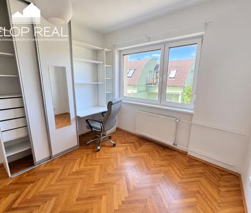 Priestranný 3-izbový byt s loggiou pri Dunaji a výhľadom na hradný ... - Photo 2