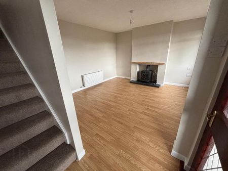 33 Churchill Place, Waringstown, BT66 7QS - Photo 2