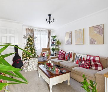 3 bedroom terraced house to rent - Photo 1