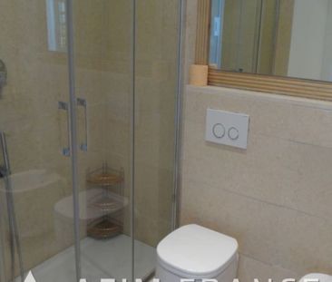 Boulevard Guynemer, magnifique studio meublé en étage élevé da - Photo 6