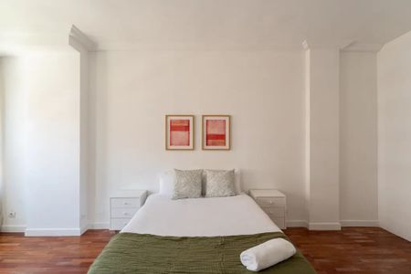 Calle de Sor Ángela de la Cruz, Madrid, Community of Madrid 28020 - Photo 3