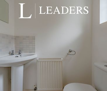 3 bedroom house to rent Deer Way, Horsham, West Sussex, RH12 - Photo 6