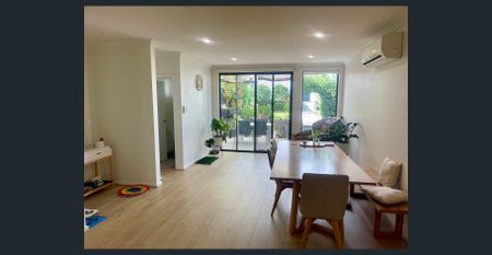 Perfectly Positioned Modern Home - Photo 2