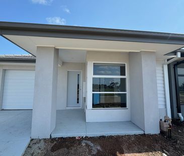 Just 12 months new. - Photo 3