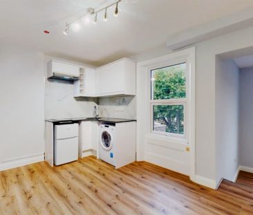 1 Bed 1 Bath, Flat 4, 120 - Photo 4