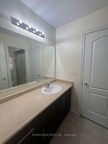 For Lease - 14 Natronia Trail, Brampton, Ontario - Photo 2